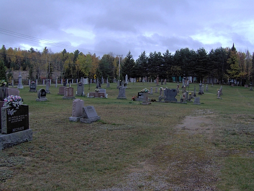 Cimetire Ste-Famille, Aumond, La Valle-de-la-Gatineau, Outaouais, Québec