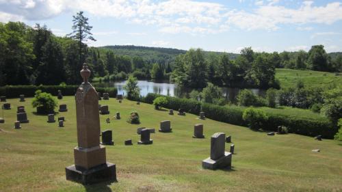 Avoca (aka McNeill) Cemetery, Avoca, Grenville-sur-la-Rouge, Argenteuil, Laurentides, Quebec