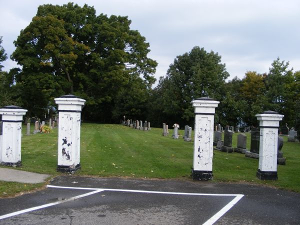 St-Etienne R.C. Church Cemetery, Beaumont, Bellechasse, Chaudire-Appalaches, Quebec