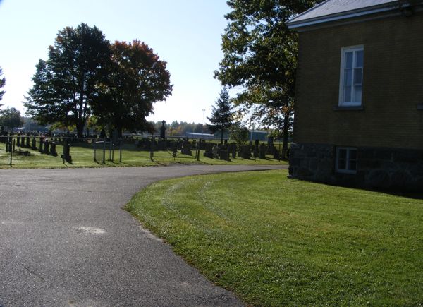 Ste-Anne-du-Sault R.C. Cemetery, Daveluyville, Arthabaska, Centre-du-Qubec, Quebec