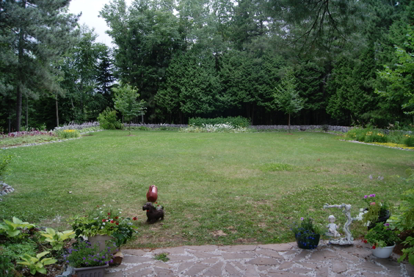 Ancien cimetire du Monastre des Pres Trappistes (Cisterciens), Village-des-Pres, Dolbeau-Mistassini, Maria-Chapdelaine, Saguenay-Lac-St-Jean, Québec