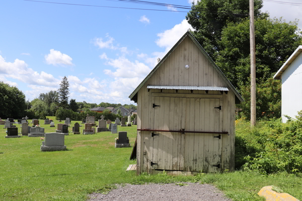 Cimetire St-Jean-Baptiste, Les cureuils, Donnacona, Portneuf, Capitale-Nationale, Québec