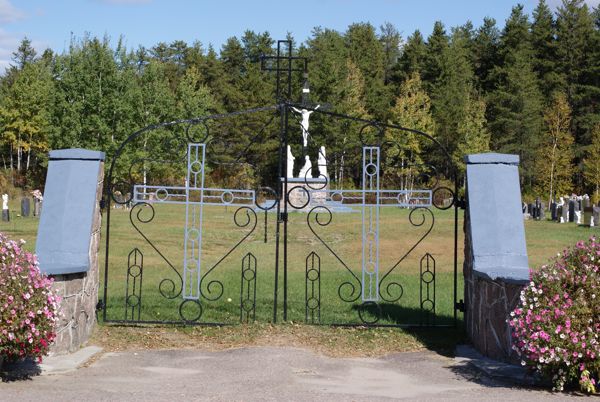 Notre-Dame-de-Lourdes R.C. New Cemetery, Girardville, Maria-Chapdelaine, Saguenay-Lac-St-Jean, Quebec