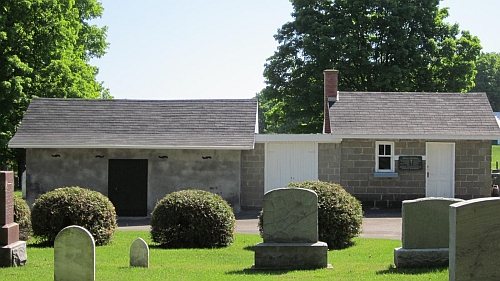 Cimetire St-Mungo's United Church (alias Lachute Protestant), Lachute, Argenteuil, Laurentides, Québec