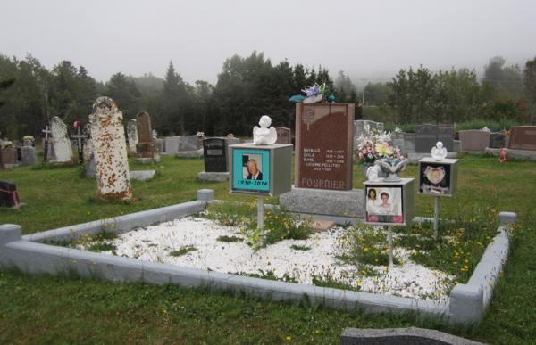 Cimetire de Les Mchins, La Matanie, Bas-St-Laurent, Québec