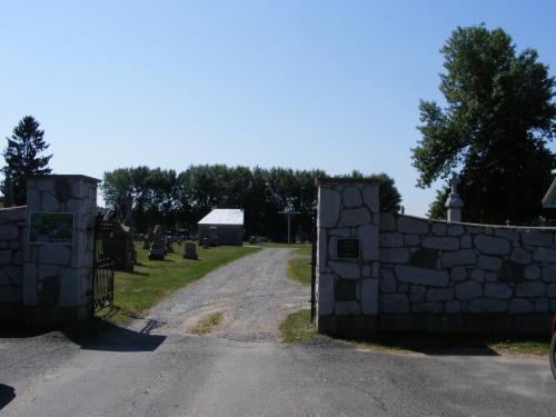 St-Odilon R.C. Cemetery, Louiseville, Maskinong, Mauricie, Quebec