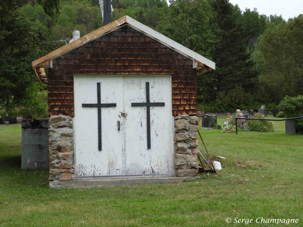 Petit-Saguenay R.C. Cemetery, Le Fjord-du-Saguenay, Saguenay-Lac-St-Jean, Quebec