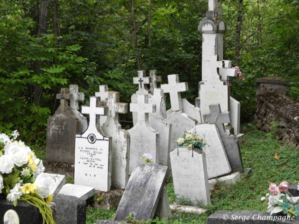 Petit-Saguenay R.C. Cemetery, Le Fjord-du-Saguenay, Saguenay-Lac-St-Jean, Quebec