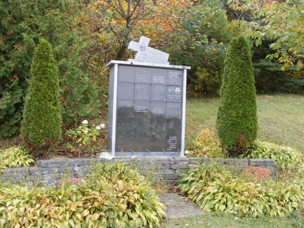 Des Pins R.C. Cemetery, La Pocatire, Kamouraska, Bas-St-Laurent, Quebec