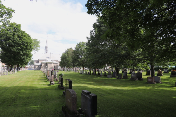 Pont-Rouge R.C. Church Cemetery, Portneuf, Capitale-Nationale, Quebec