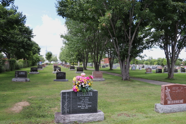 St-Augustin-de-Desmaures New R.C. Cemetery, Capitale-Nationale, Quebec