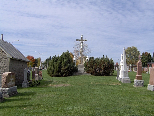 Cimetire de Ste-Anne-des-Plaines, Thrse-De Blainville, Laurentides, Québec