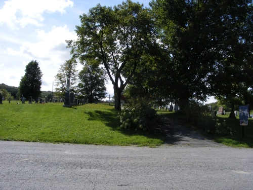 Ste-Sophie-d'Halifax R.C. Cemetery, L'rable, Centre-du-Qubec, Quebec