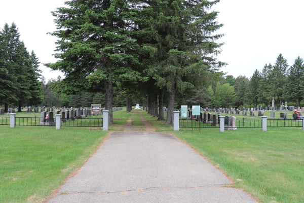 Cimetire de St-tienne-des-Grs, Maskinong, Mauricie, Québec