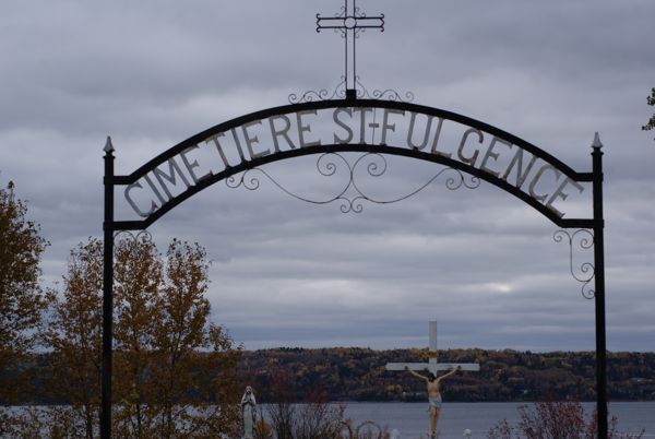 L'Anse-aux-Foins R.C. Cemetery, St-Fulgence, Le Fjord-du-Saguenay, Saguenay-Lac-St-Jean, Quebec