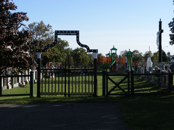 St-Georges R.C. Cemetery, Cacouna, Rivire-du-Loup, Bas-St-Laurent, Quebec