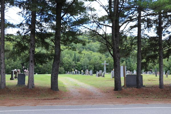 St-Mathieu-du-Parc R.C. Cemetery, Maskinong, Mauricie, Quebec