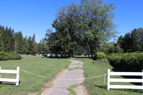 St-Thomas-de-Caxton R.C. Cemetery, St-tienne-des-Grs, Maskinong, Mauricie, Quebec