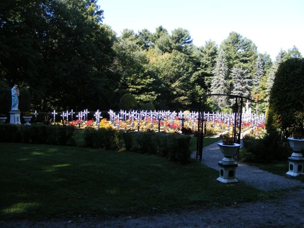 Cimetire des Frres du Sacr-Coeur, Arthabaska, Victoriaville, Arthabaska, Centre-du-Qubec, Québec