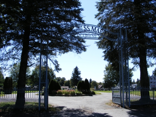 Sts-Martyrs-Canadiens R.C. Cemetery, Victoriaville, Arthabaska, Centre-du-Qubec, Quebec