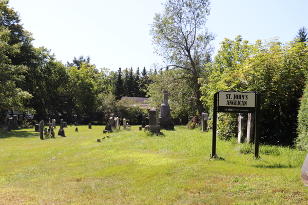 Cimetire St-John-the-Evangelist Anglican, Waterville, Coaticook, Estrie, Québec