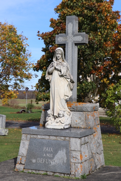 St-Hippolyte R.C. Cemetery, Wotton, Les Sources, Estrie, Quebec