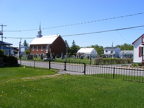 Bonsecours Chapel Cemetery, L'Assomption, Lanaudire, Quebec