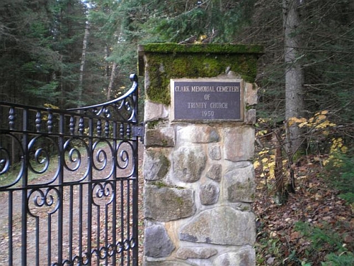 Cimetire Clark Memorial Cemetery of Trinity Church, Ste-Agathe-des-Monts, Les Laurentides, Laurentides, Québec