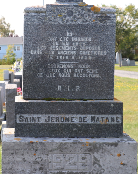 Ancien cimetire (1er) de Matane, La Matanie, Bas-St-Laurent, Québec