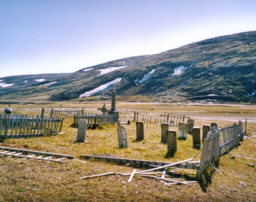 Ancien cimetire Wolstenholme (ancien poste Hudson Bay), Erik Cove, Baie-d'Hudson, Kativik, Nord-du-Qubec, Québec