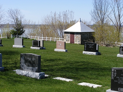 St-Louis R.C. Cemetery (Section #2), Lotbinire, Chaudire-Appalaches, Quebec