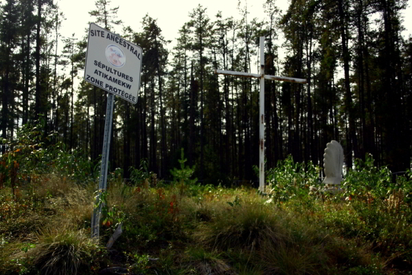 Obedjiwan (Kikendatch) Old Cemetery, La Tuque, Mauricie, Quebec