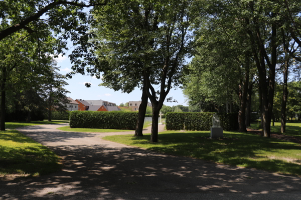 Soeurs de la Prsentation-de-Marie Cemetery, St-Hyacinthe, Les Maskoutains, Montrgie, Quebec