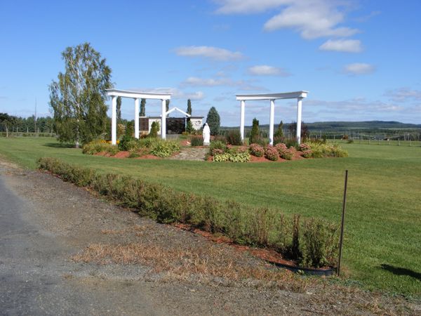 Mausole Jardin du Repos, La Guadeloupe, Beauce-Sartigan, Chaudire-Appalaches, Québec