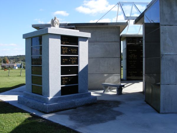 Mausole Jardin du Repos, La Guadeloupe, Beauce-Sartigan, Chaudire-Appalaches, Québec