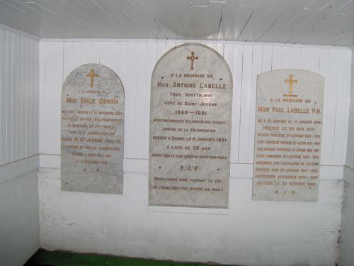 Crypte de la Chapelle du Cur Labelle, St-Jrme, La Rivire-du-Nord, Laurentides, Québec