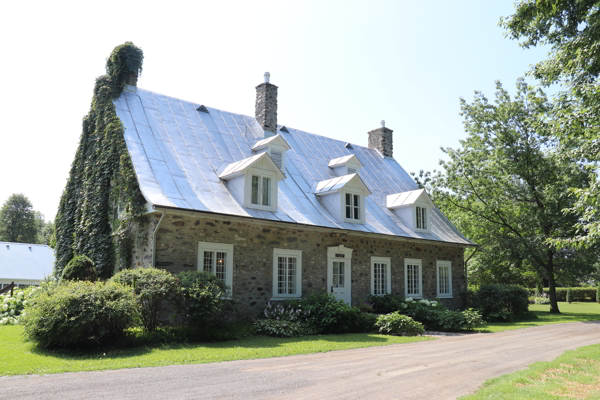 Ancien cimetire (1er) de Batiscan, Les Chenaux, Mauricie, Québec