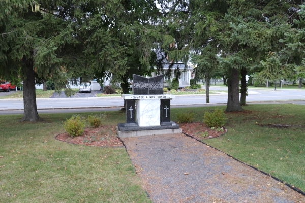 St-Germain-de-Grantham Ancient (1st) R.C. Cemetery, Drummond, Centre-du-Qubec, Quebec