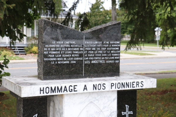 St-Germain-de-Grantham Ancient (1st) R.C. Cemetery, Drummond, Centre-du-Qubec, Quebec