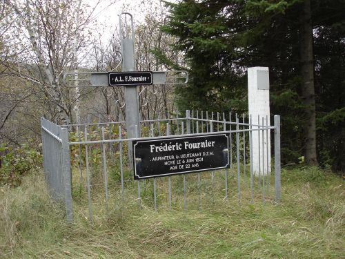 Tombe de Frdric Fournier (1808-1831), Amqui, La Matapdia, Bas-St-Laurent, Québec