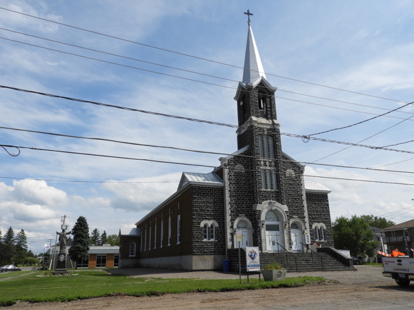 Crypte de l'glise d'Hbertville-Station, Lac-St-Jean-Est, Saguenay-Lac-St-Jean, Québec