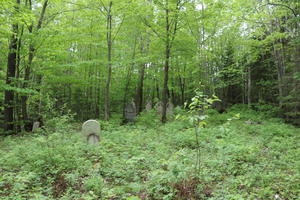 Ancien cimetire (1er) de St-Jean-des-Piles, Shawinigan, Mauricie, Québec