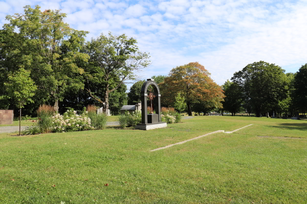 Jsus-Marie Nuns R.C. Cemetery, Lvis, Chaudire-Appalaches, Quebec